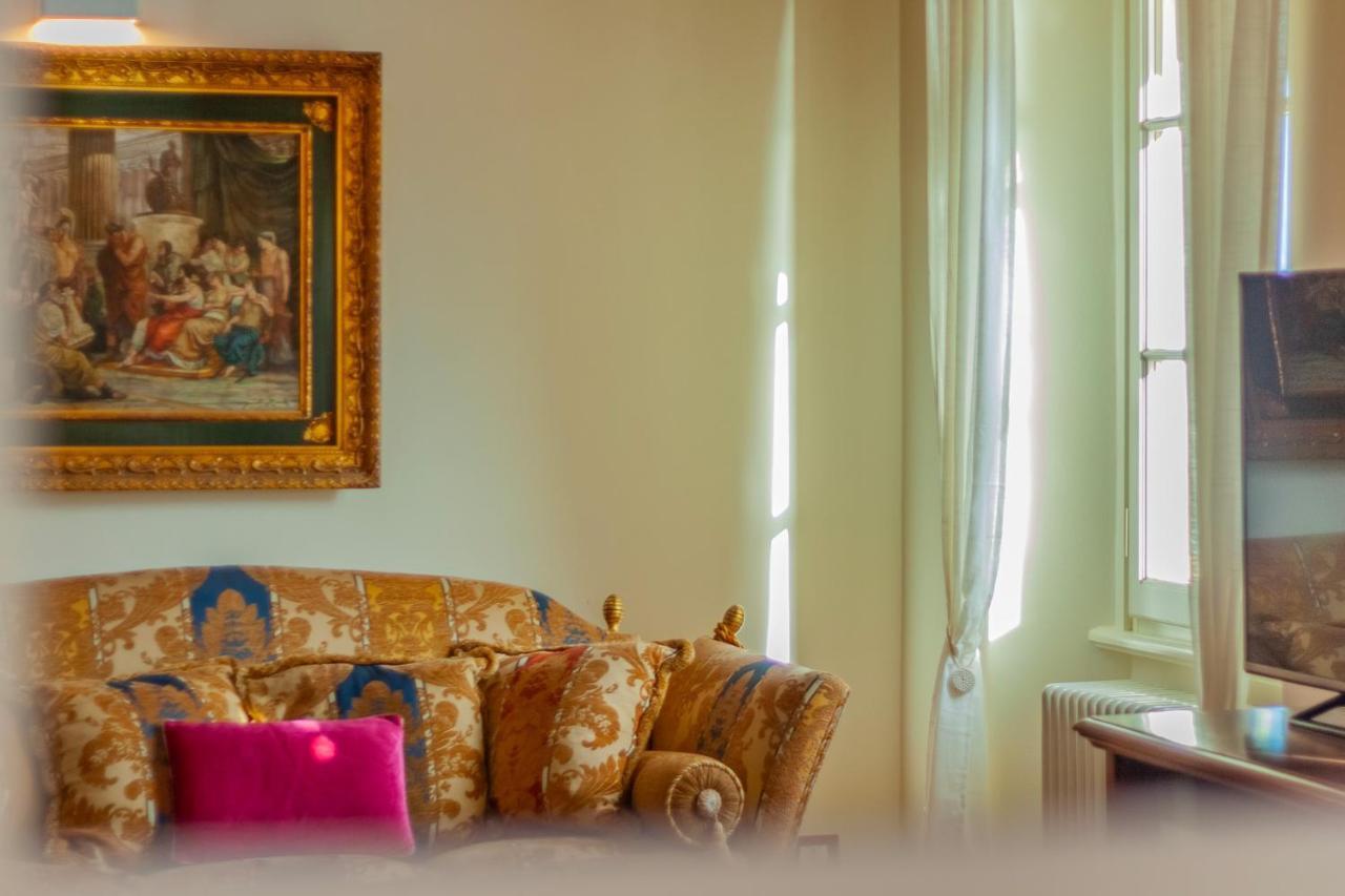 Ferienwohnung Aglaia Luxury Lake View By Wonderful Italy Abbadia Lariana Exterior foto