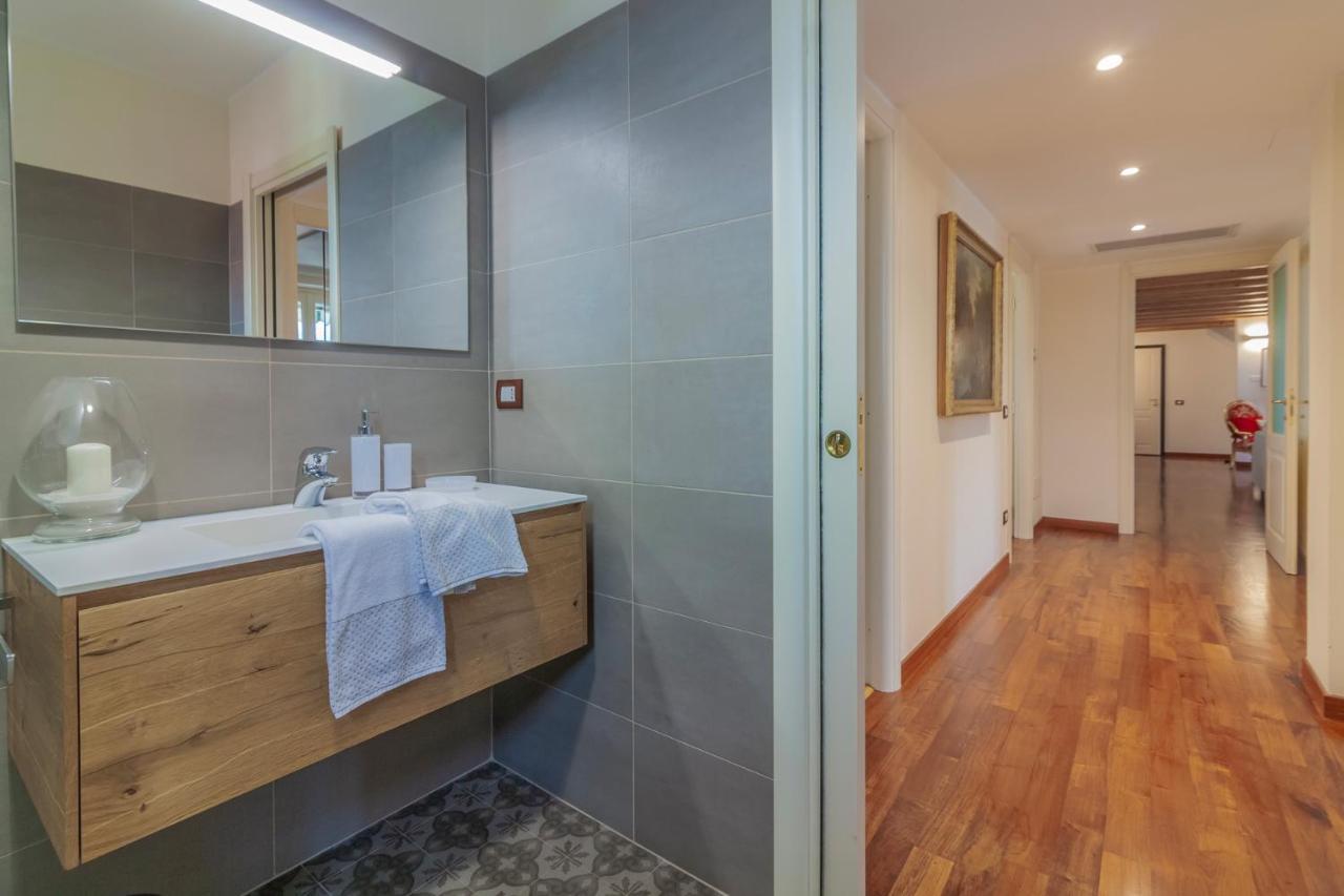 Ferienwohnung Aglaia Luxury Lake View By Wonderful Italy Abbadia Lariana Exterior foto